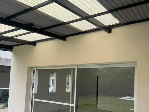 Casa en Alquiler de 3 dormitorios