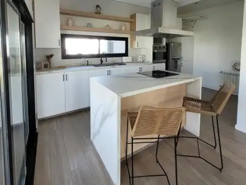 Casa en Venta en Pilar del Este - Casas del Este, USD 159.500