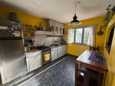 Depto Tipo Casa 5 ambientes con 1 baño