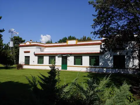 Provincias Unidas  al 100