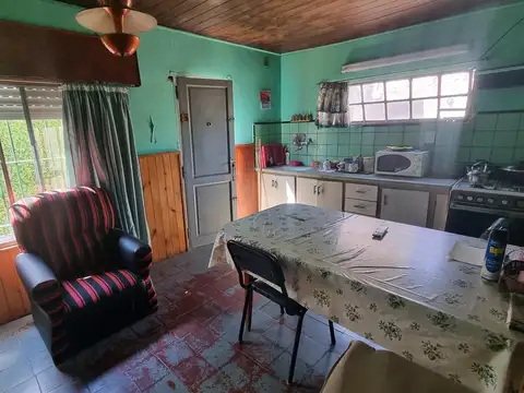 Casa de 3 ambientes en Quilmes Oeste