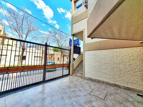 Casa en Venta en Valentin Alsina, USD 350.000
