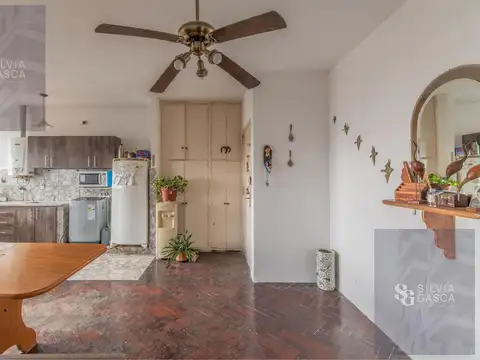 Departamento 4 ambientes con 2 baños