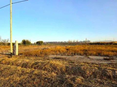 Terreno en Venta en Rama Caida, USD 25.000