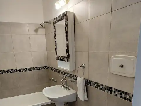 Andres Arguibel 2800, Piso 2