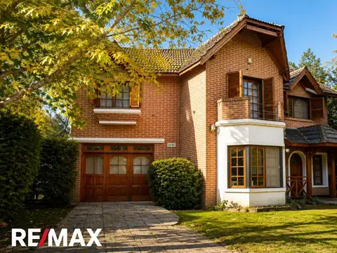 VENTA CASA 5 AMBIENTES EL CASCO DE MORENO