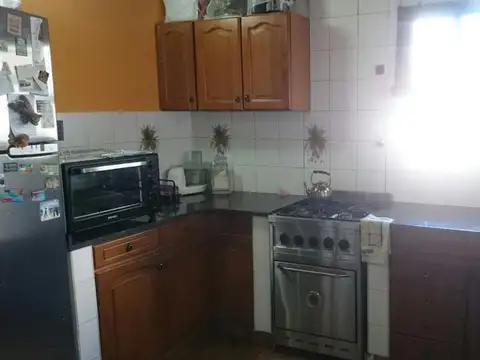 Depto Tipo Casa en Venta de 5 ambientes