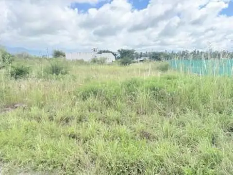 Terreno en Venta 15  mts Frente