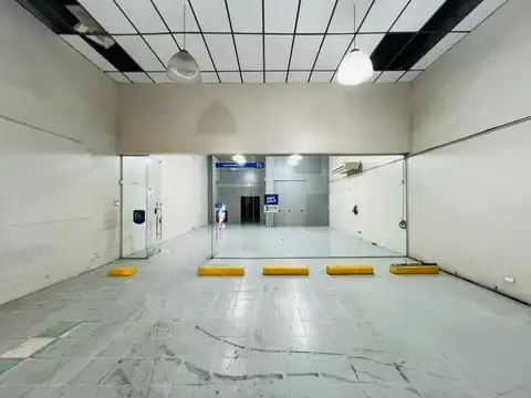 Local en Alquiler A Estrenar