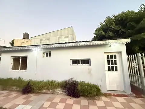 Depto Tipo Casa en Alquiler de 2 ambientes