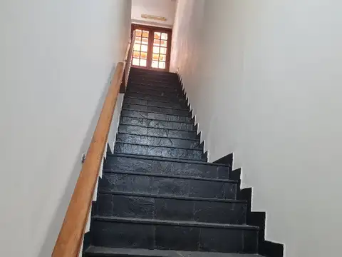 Galpon en Venta 10  mts Frente