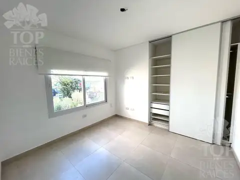 Casa en Alquiler en El Canton, USD 1.400
