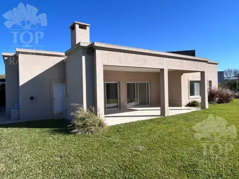 Casa en alquiler anual en El Canton