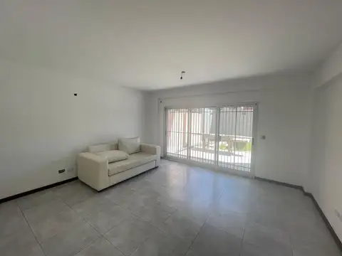 Departamento en Venta en Villa Luro, USD 398.000