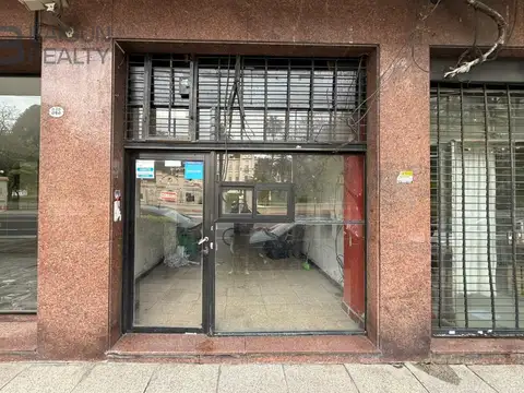Avenida Luis María Campos 500