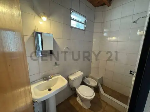 Houssay 1100, Piso 0