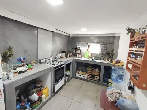 Casa 3 ambientes con 1 baño