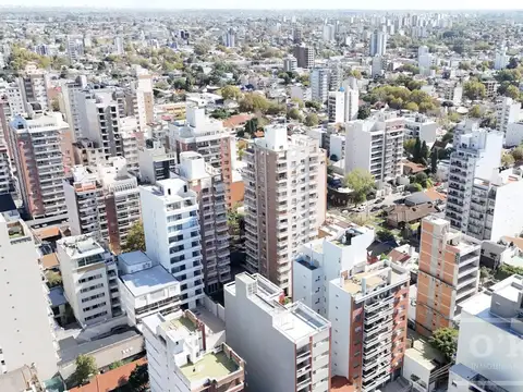Terreno  apto desarrollo en altura, en venta, Quilmes Centro.  Ubicación estratégica.