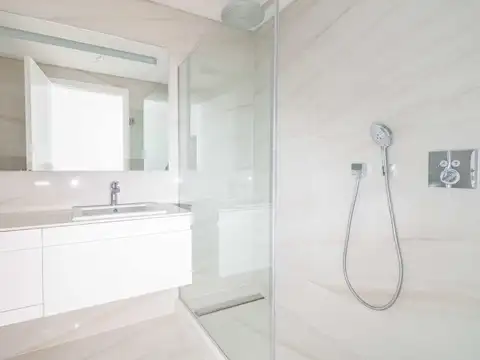 Departamento en Venta con 2 cocheras