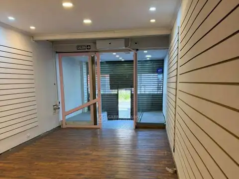 Local en Alquiler en Caseros, $ 1.850.000