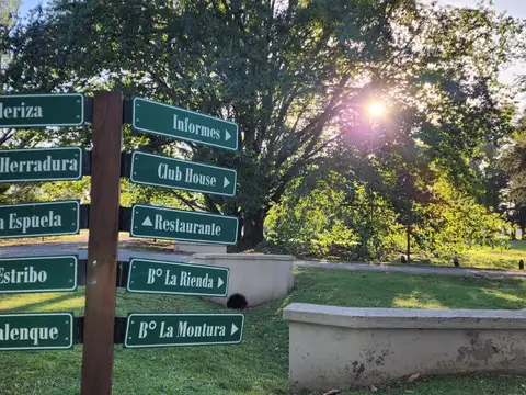 Terreno en Venta de 2565,53 m2