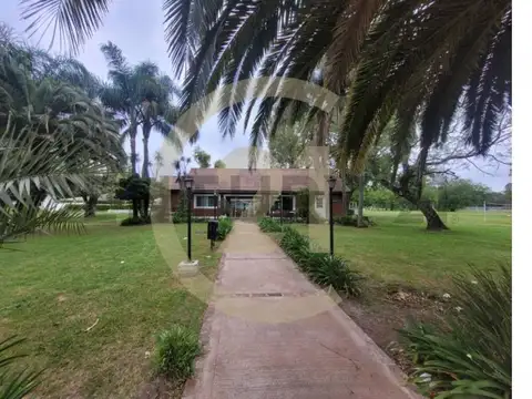 Terreno en Venta en Country El Paraíso, USD 26.500