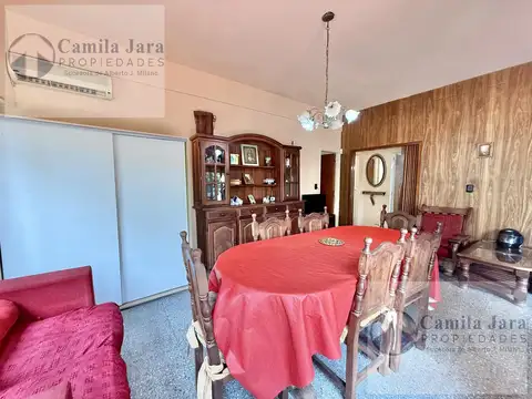 Depto Tipo Casa en Venta 40 años