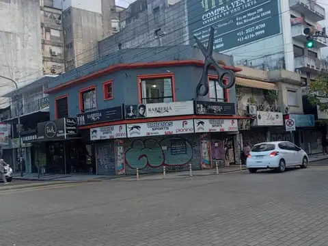 Local en Alquiler Via Pública