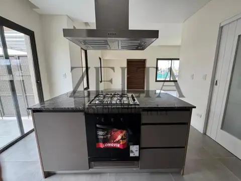 Casa en Venta en Lujan de Cuyo, USD 215.000