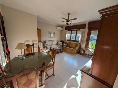 Depto Tipo Casa en Venta de 5 ambientes