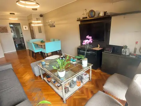 Departamento en Venta con 1 cocheras