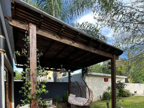 Casa 3 ambientes con 2 baños