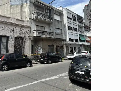 VENDO LOCAL COMERCIAL / DEPOSITO EN CORDON SUR