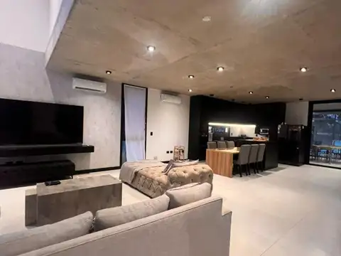 Casa en Alquiler de 6 dormitorios