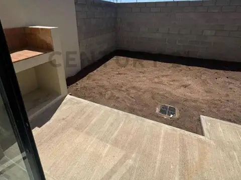 Casa en Venta en Manantiales, USD 70.000