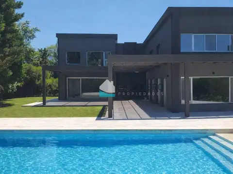 Casa en Venta al Noroeste