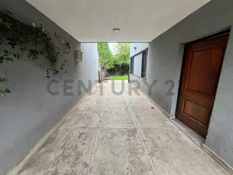 Casa en Venta en Manuel B Gonnet, USD 158.000