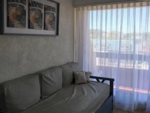 AVENIDA 1 ESQUINA PASEO 100