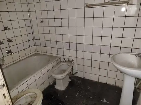 Depto Tipo Casa 4 ambientes con 1 baño
