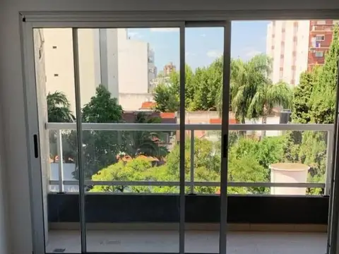 Aristobulo del Valle 400, Piso 3