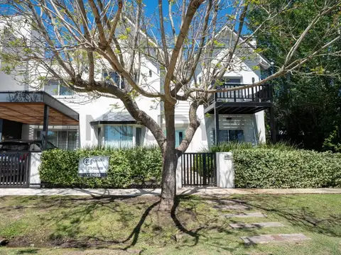 Casa en venta en City Bell, El Quimilar