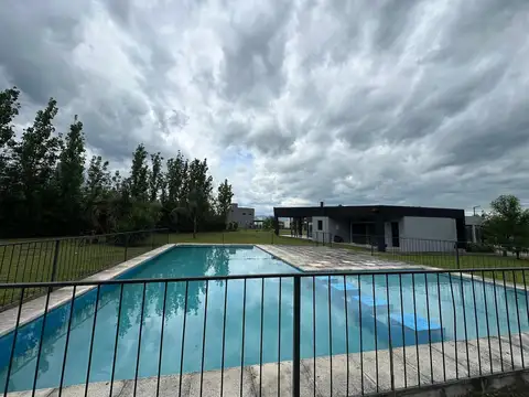 Terreno en Venta en Los Nogales, USD 17.000