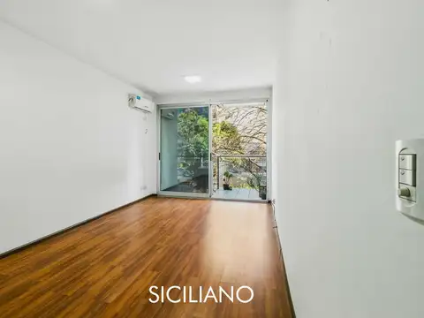 Av. Cnel. Niceto Vega  al 5900