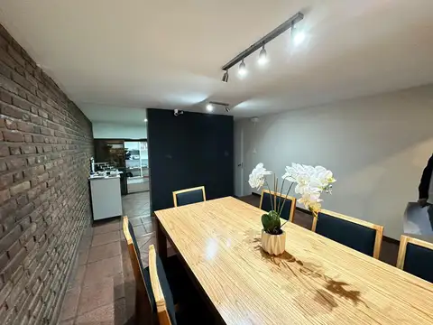 Oficina 2 ambientes con 2 baños