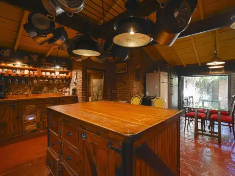 Casa en Venta de 5 dormitorios