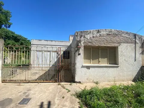 VENTA/CASA/OPORT/2 DOR/AMPLIO LOTE/V. DEL PARQUE