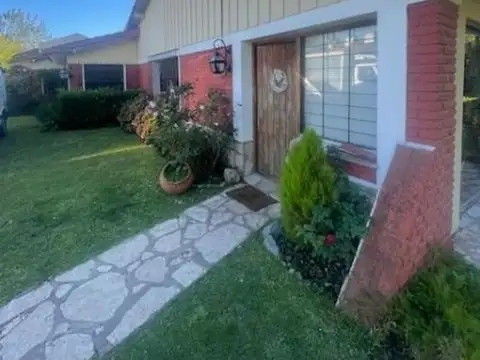 Casa en venta 5 Ambientes - San Vicente