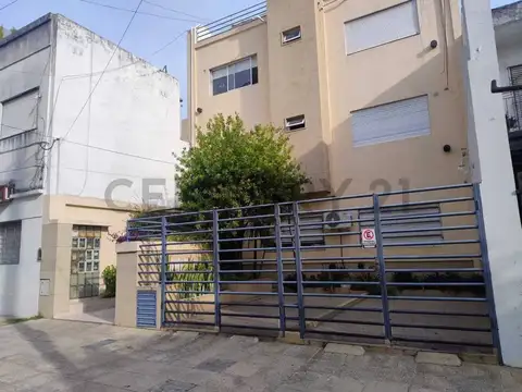 VENTA MONOAMBIENTE -APTO CREDITO- MORON IDEAL INVERSOR