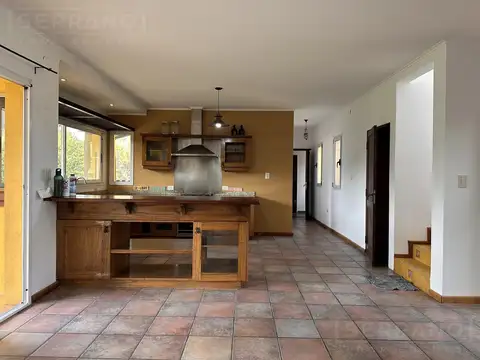 Casa en Alquiler al Oeste