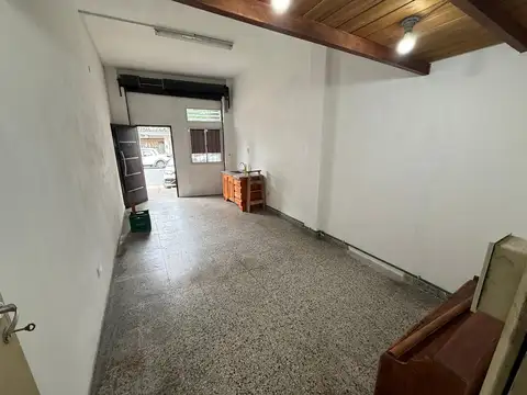 Depto Tipo Casa en Alquiler de Monoambiente
